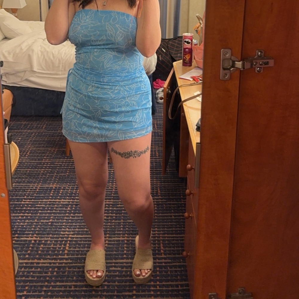 Sockss - Picture 2 of 7